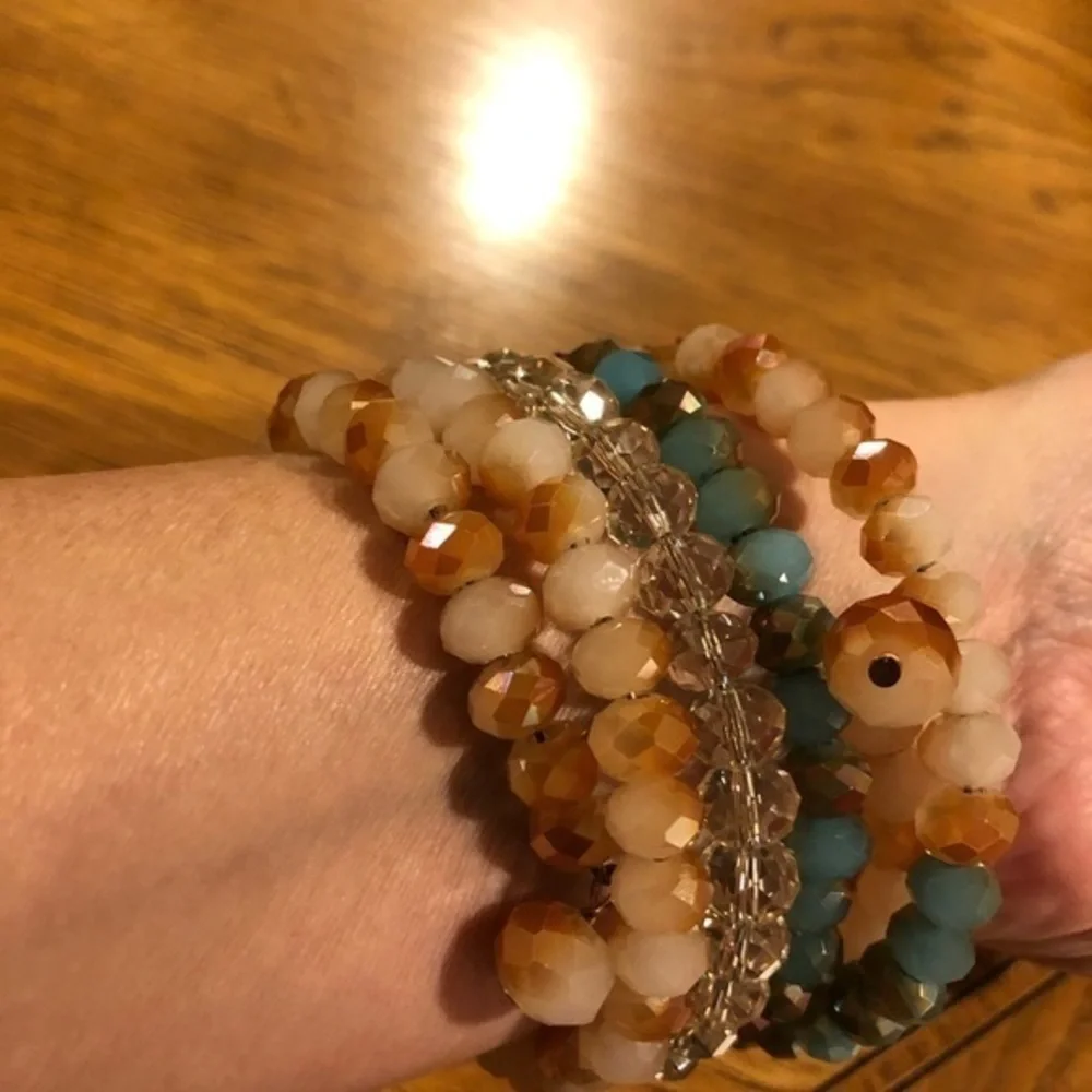 Stretchy gem bracelet-‎ costume jewelry